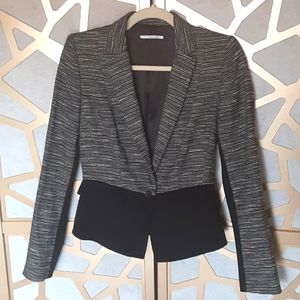 T. TAHARI Modern Edgy Two Tone Blazer